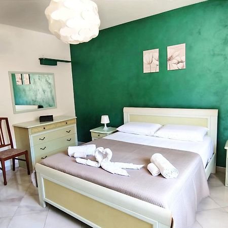 Appartement Casa Delle Camelie à Cefalù Extérieur photo