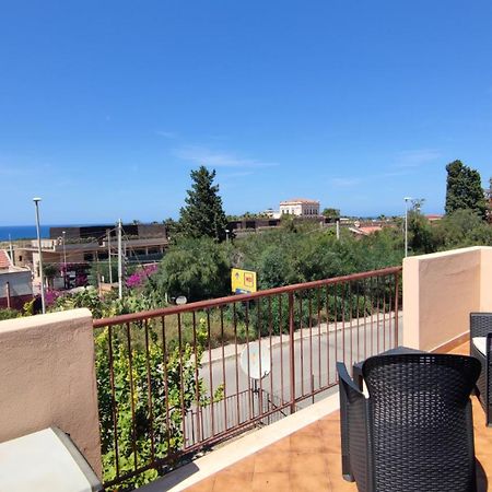 Appartement Casa Delle Camelie à Cefalù Extérieur photo