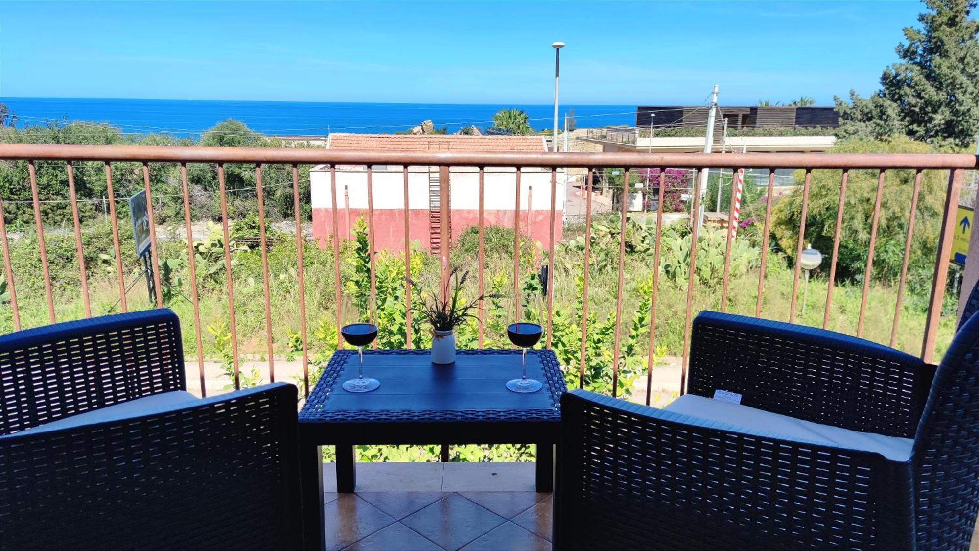 Appartement Casa Delle Camelie à Cefalù Extérieur photo